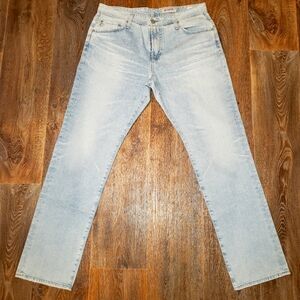 AG Adriano Goldschmied "The Everett" slim-straight light wash jeans size 36R